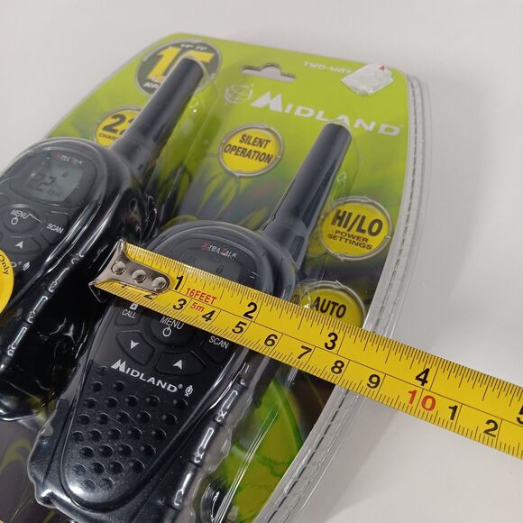 Midland LXT330 Two Way Radios Walkie Talkies 22 Channels Up To 16 Mile Black New - Picture 9 of 9